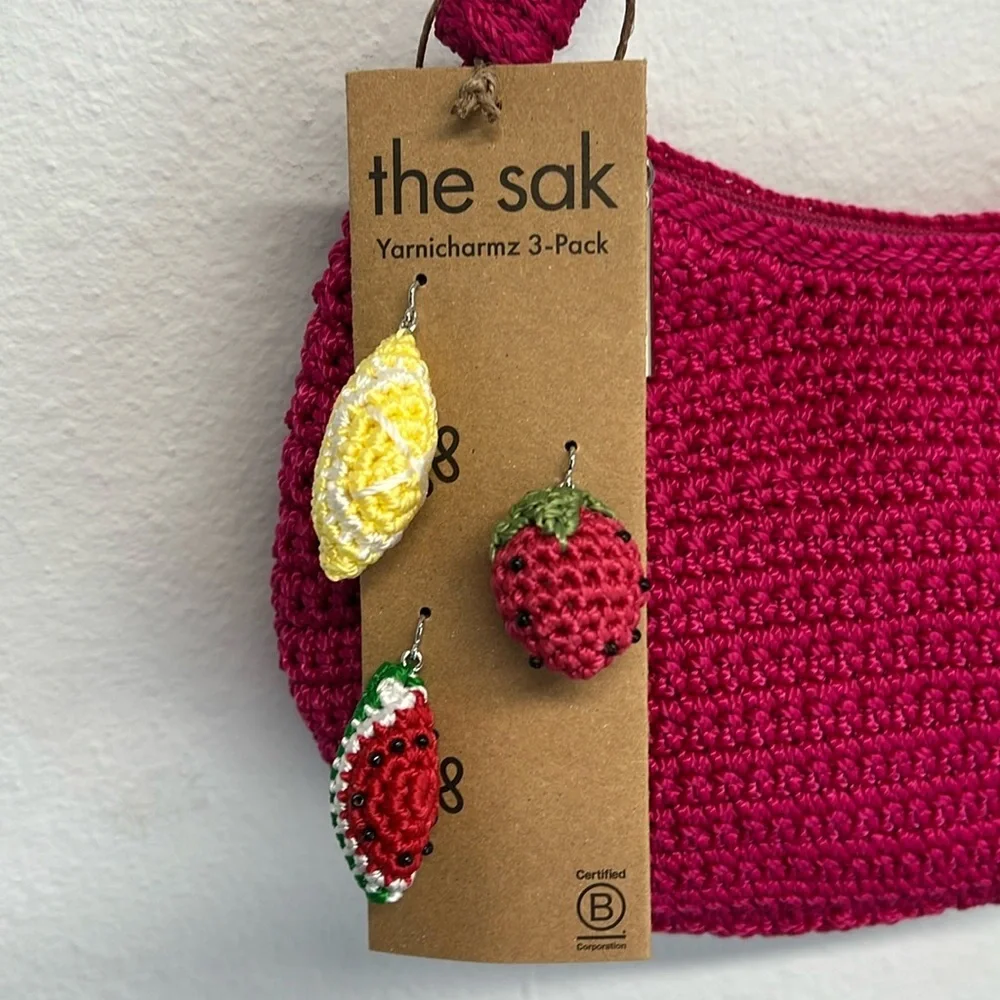 The Sak | Fusia Pink βJosieβ Shoulder Bag w/ Fruit Charms πππ - Picture 2 of 12